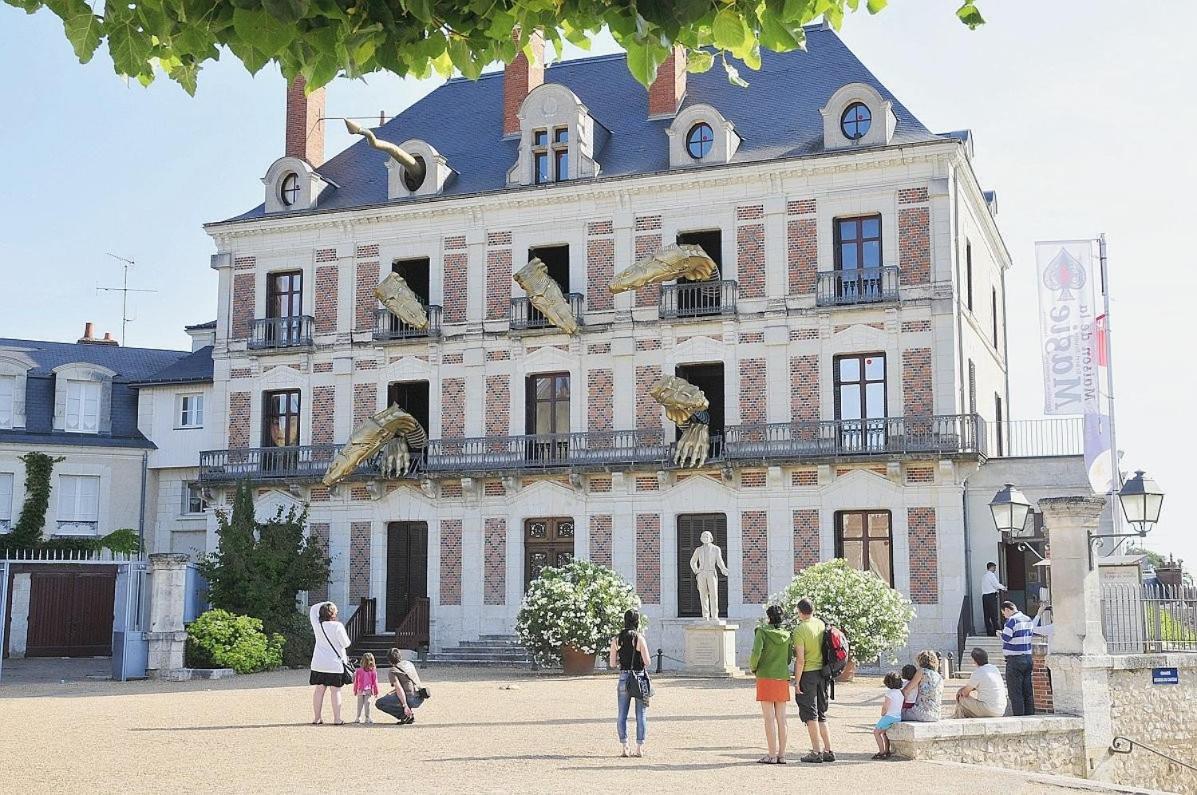 Loire Velo 3 Appartements Moderne Velo Parking 20 Places Velos Centre Ville Historique บลัวส์ ภายนอก รูปภาพ