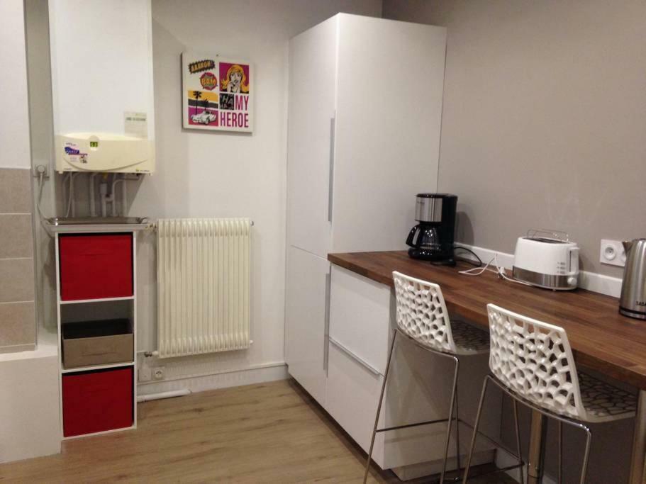 Loire Velo 3 Appartements Moderne Velo Parking 20 Places Velos Centre Ville Historique บลัวส์ ภายนอก รูปภาพ
